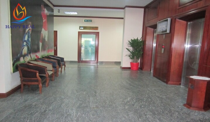 Hệ thống thang máy của tòa nhà Hoàng Anh Safomec Office